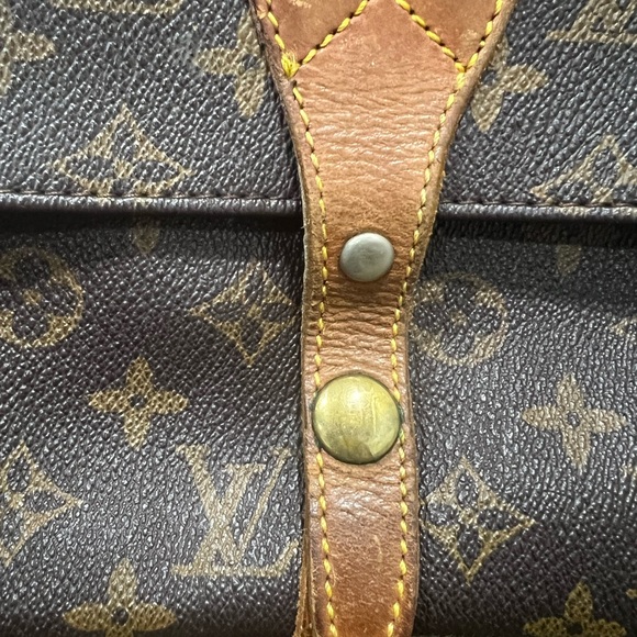 Authentic LOUIS VUITTON shoulder bag - Picture 12 of 16